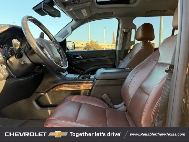 Used 2020 Chevrolet Tahoe Premier w/ Premier Plus Edition RWD image 29