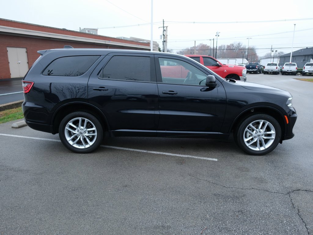 Used 2024 Dodge Durango GT image 2
