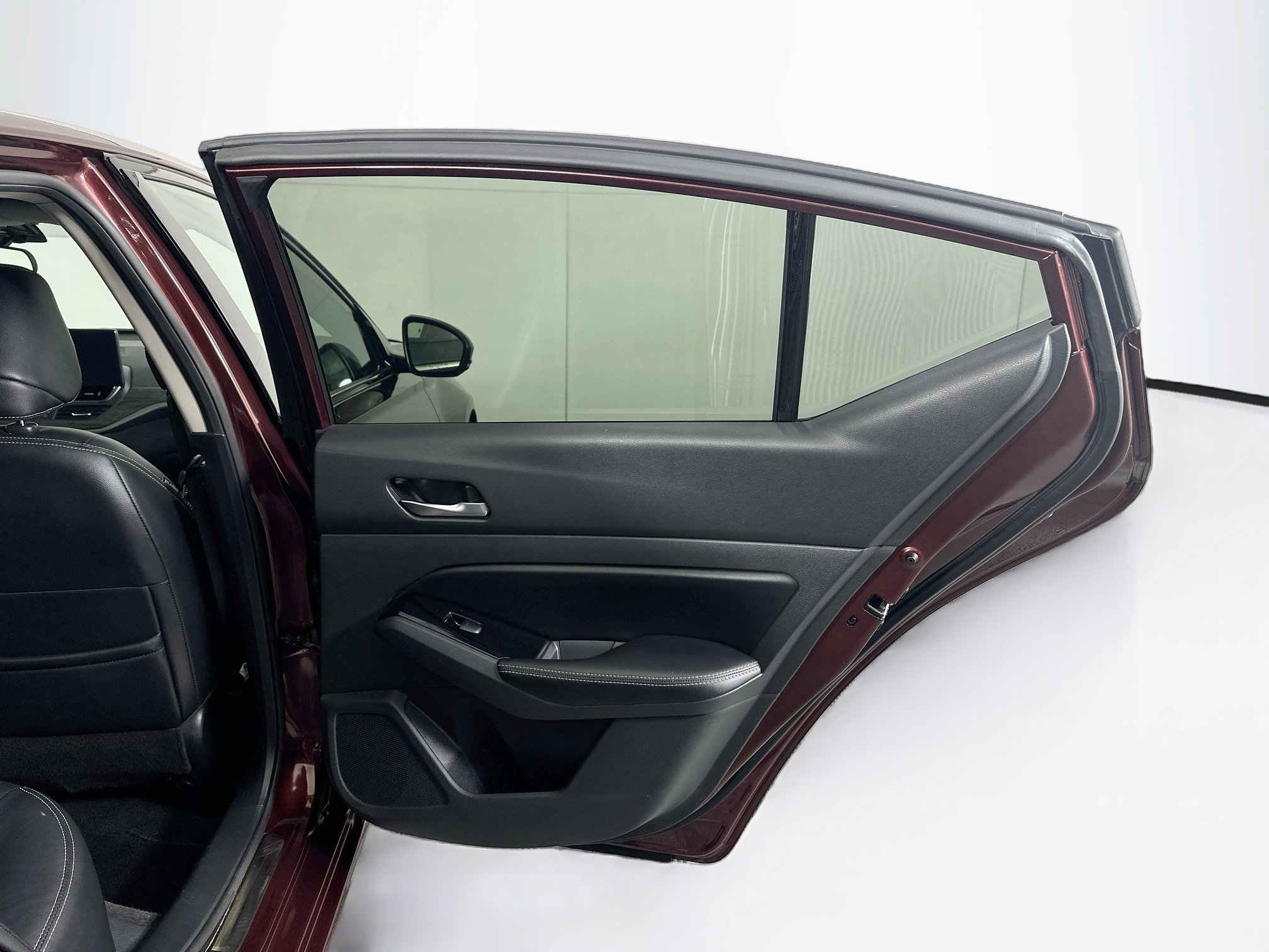 Used 2023 Nissan Altima 2.5 SL FWD image 30