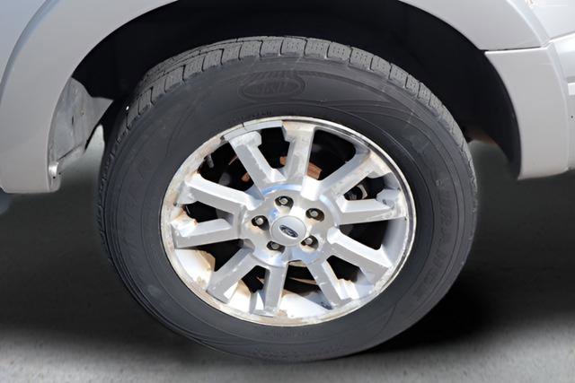 Used 2007 Ford Explorer Sport Trac Limited image 23