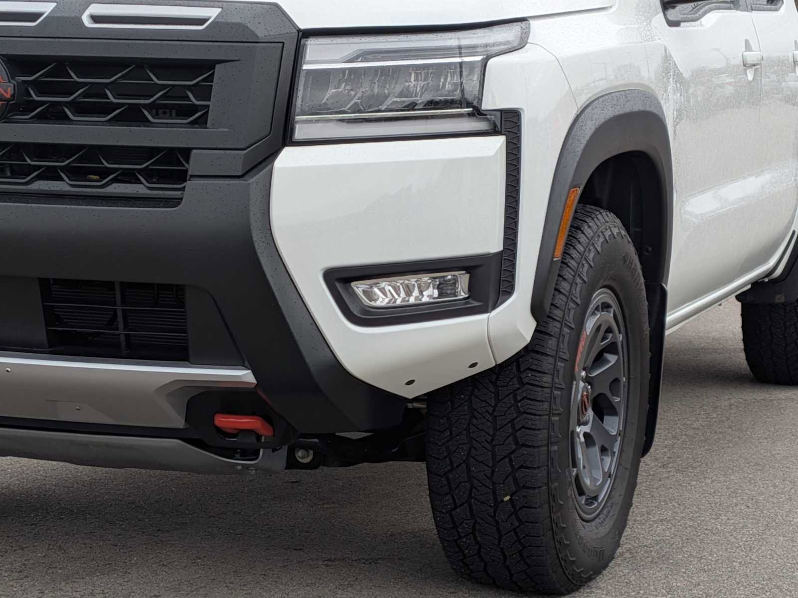 Used 2025 Nissan Frontier PRO-4X w/ Pro Convenience Package image 10