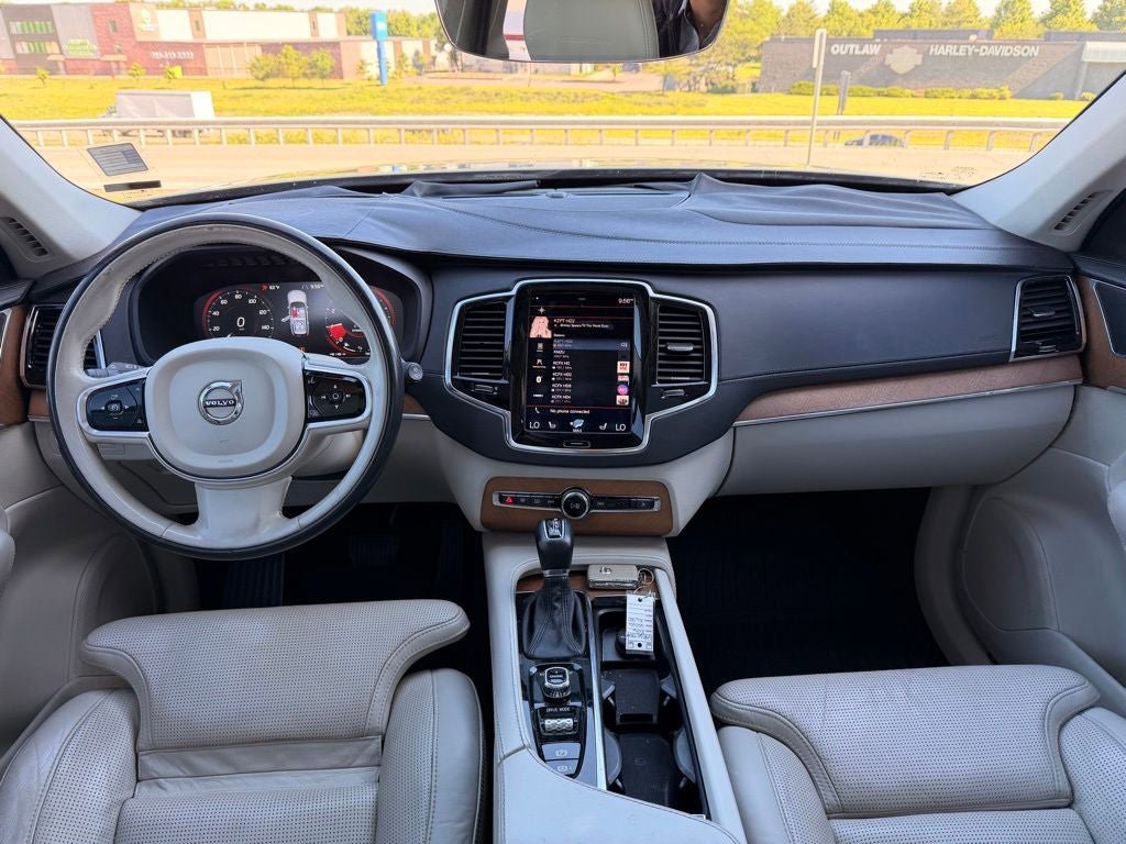 Used 2016 Volvo XC90 T6 Inscription w/ Protection Package Plus AWD/4WD image 27