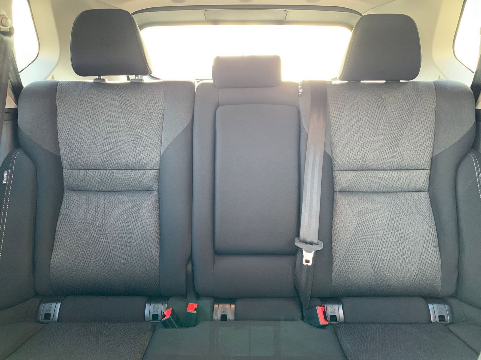 Used 2025 Nissan Rogue SV image 40