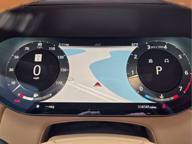 Used 2026 Land Rover Range Rover Long Wheelbase SE AWD/4WD image 34