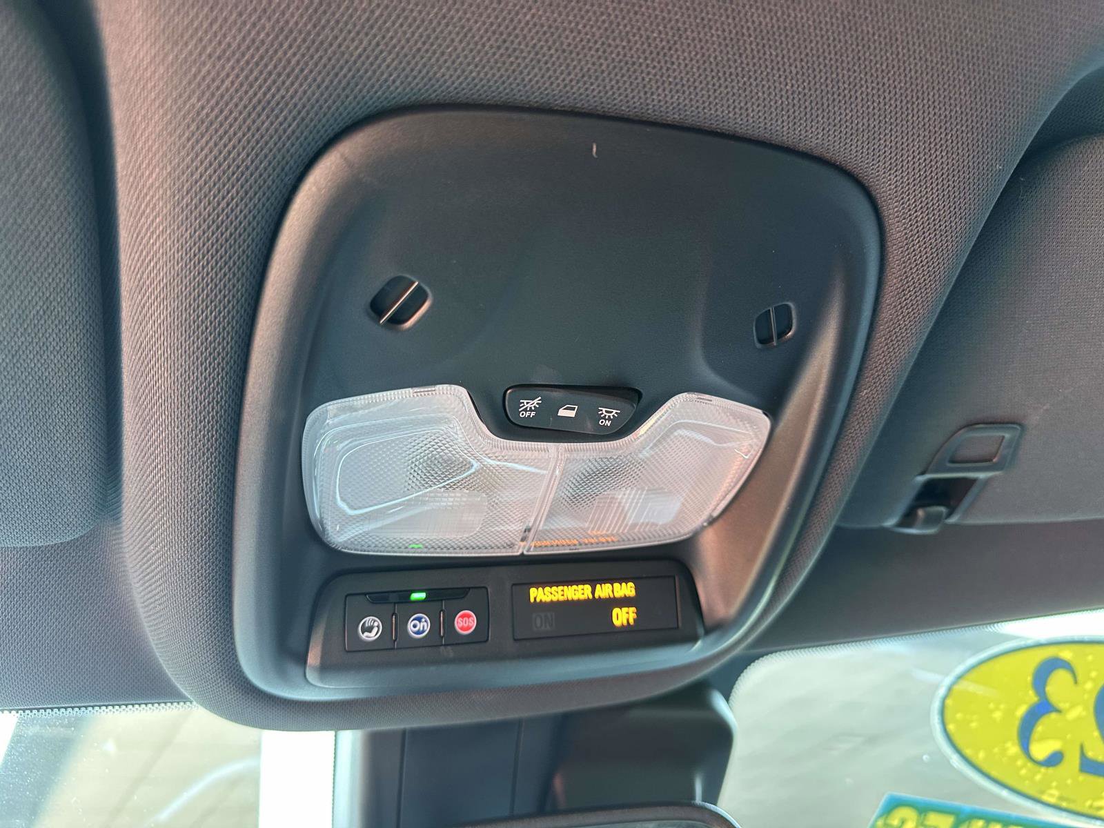 Certified 2023 Chevrolet TrailBlazer RS w/ Convenience Package image 32