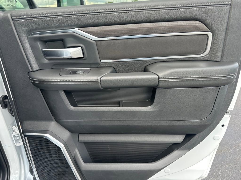New 2025 RAM 2500 Laramie w/ Sport Appearance Package image 17