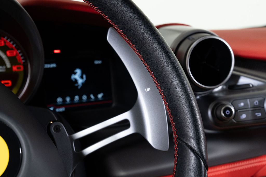 Used 2021 Ferrari F8 Tributo image 28