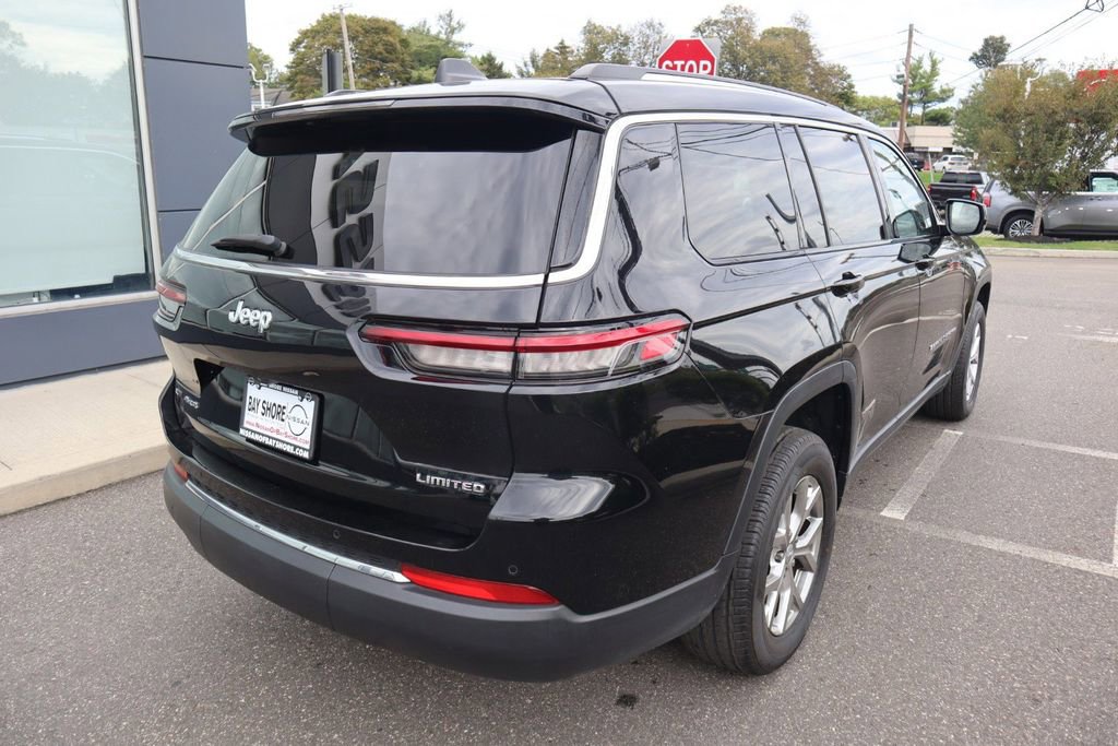 Used 2022 Jeep Grand Cherokee L Limited AWD/4WD image 6