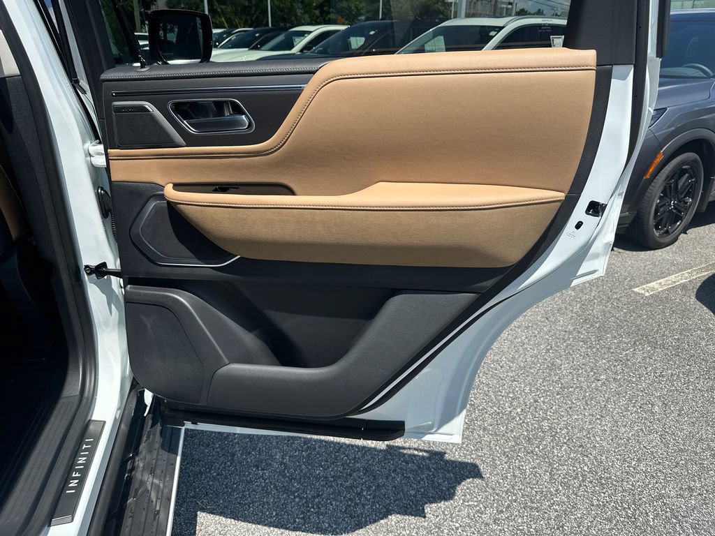 New 2027 INFINITI QX80 Luxe w/ Cargo Package RWD image 14