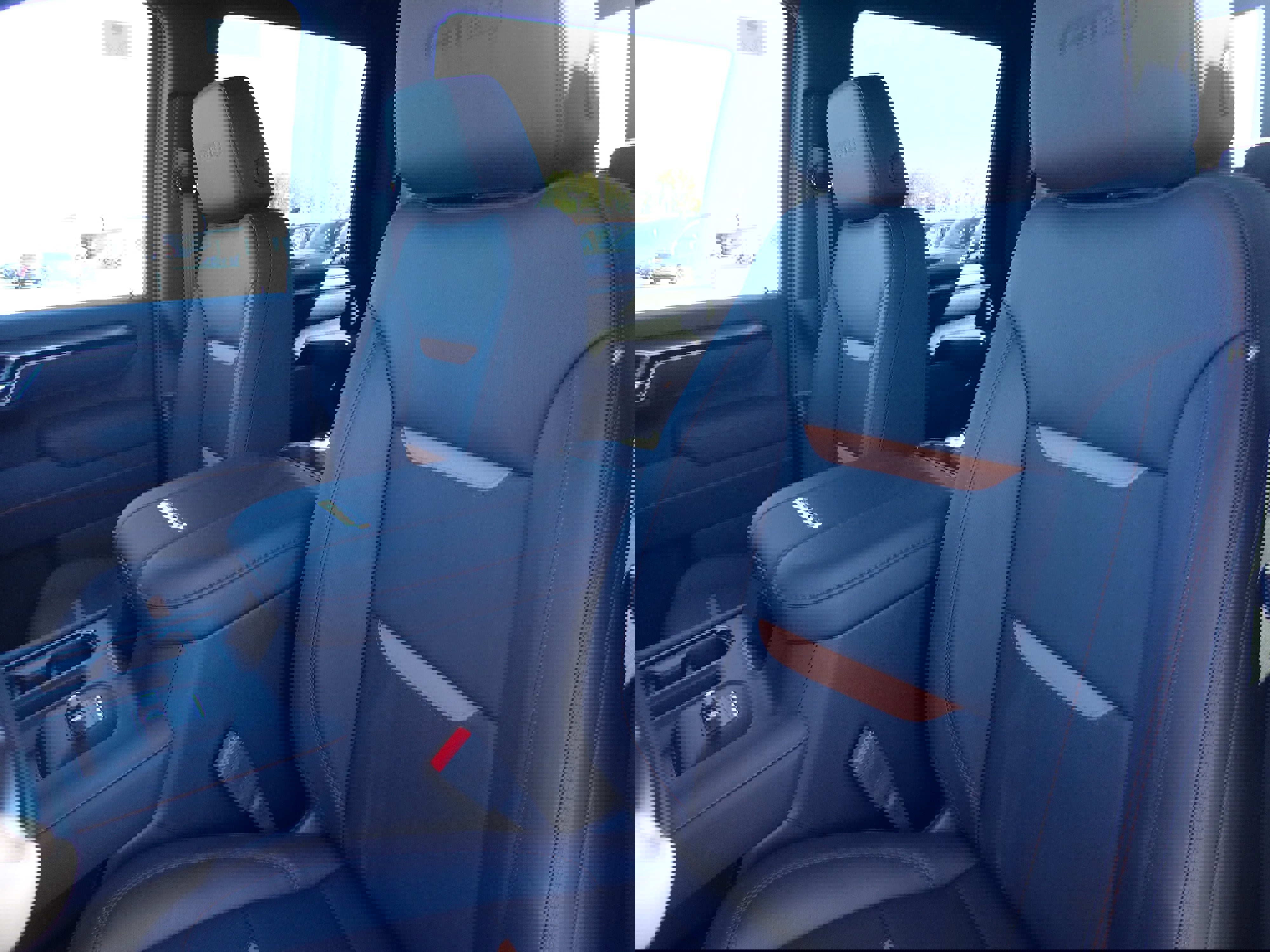 New 2026 GMC Sierra 2500 AT4 w/ AT4 Premium Plus Package image 18