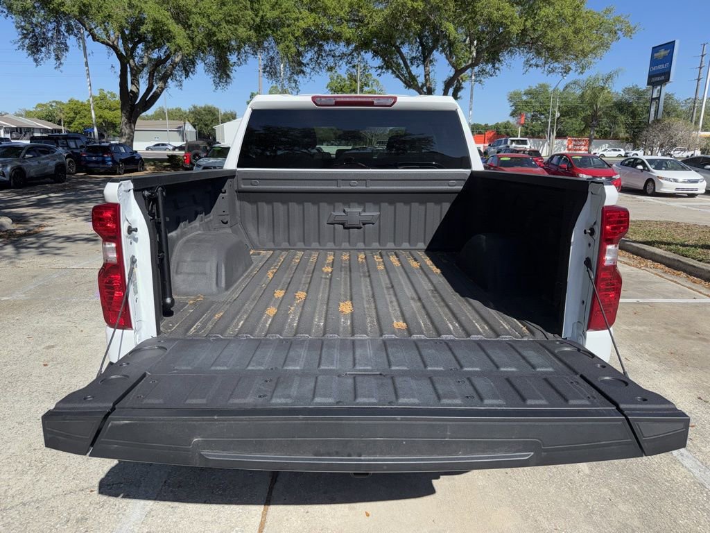 Used 2025 Chevrolet Silverado 1500 Custom Trail Boss AWD/4WD image 27