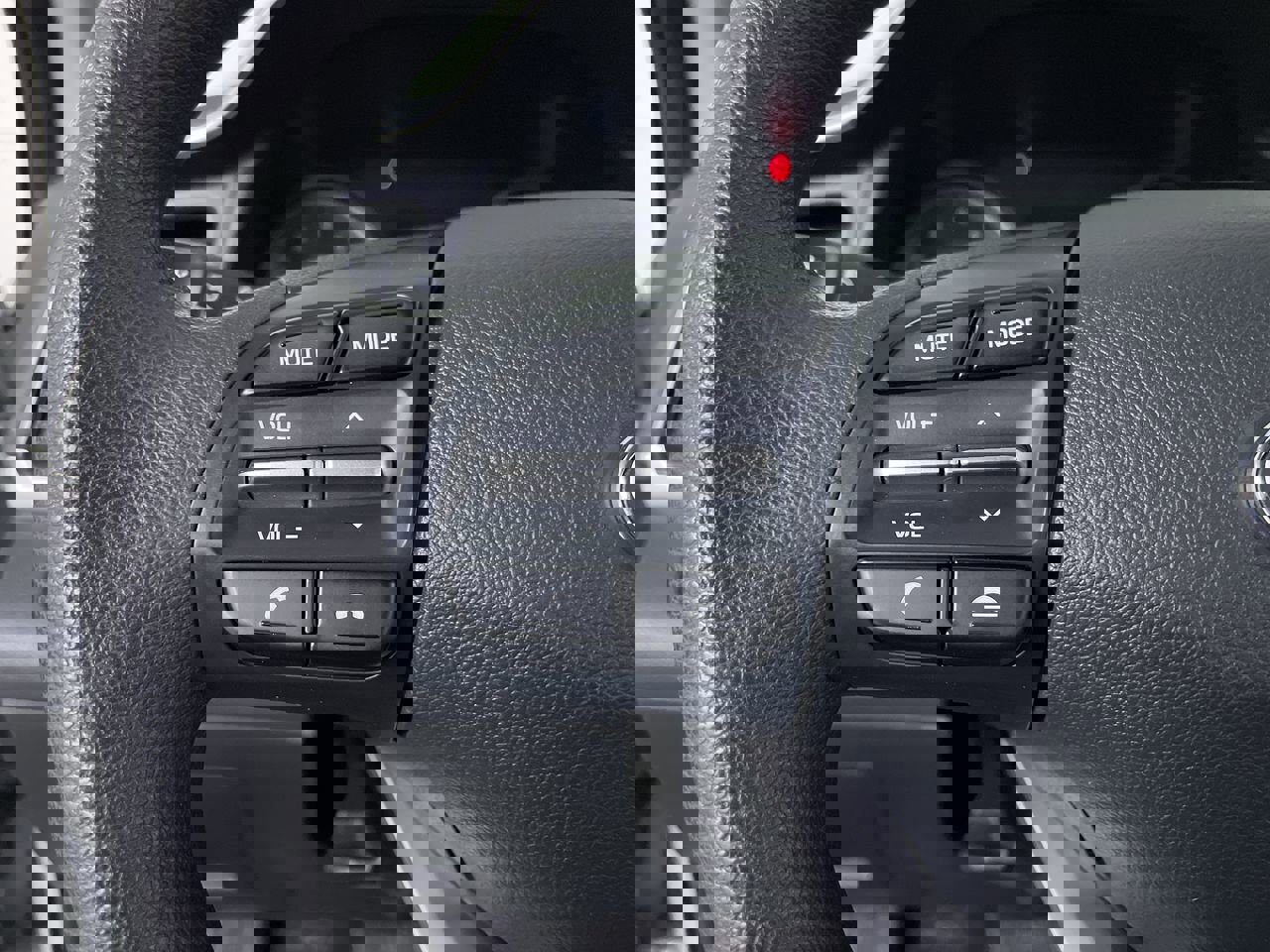 Used 2019 Hyundai Elantra SE w/ Cargo Package image 24