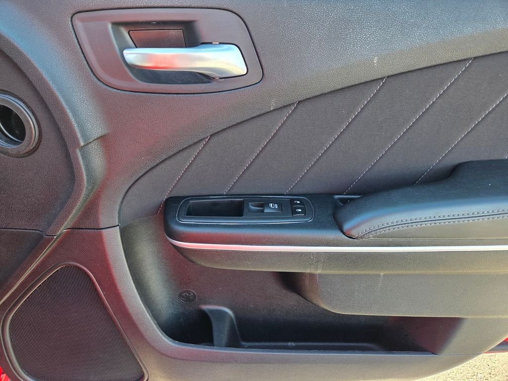 Used 2023 Dodge Charger SXT RWD image 21