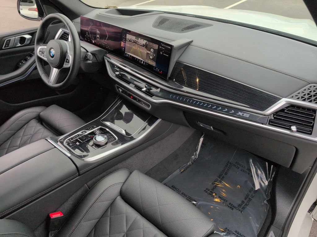 Used 2026 BMW X5 xDrive40i w/ Executive Package AWD/4WD image 9