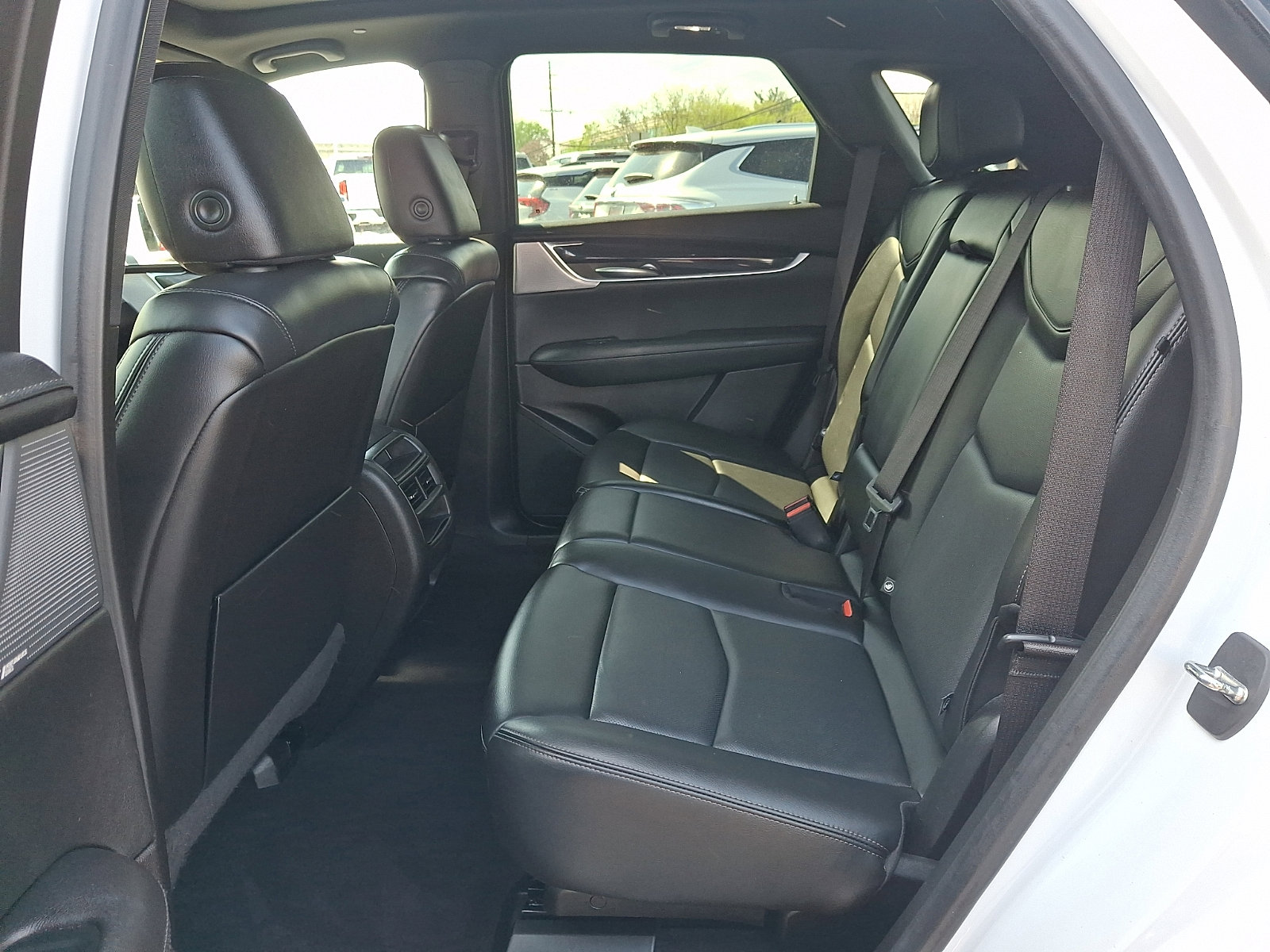Used 2022 Cadillac XT5 Premium Luxury AWD/4WD image 10