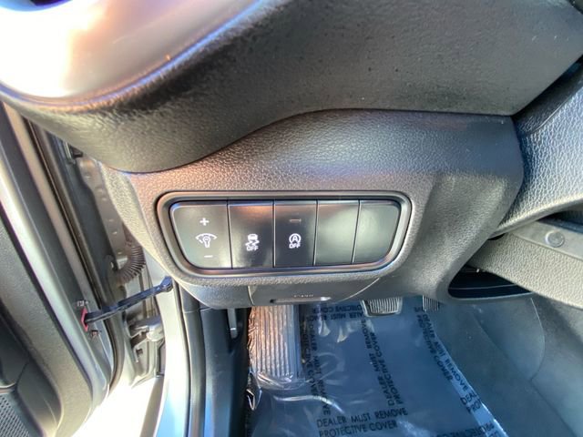 Used 2023 Kia Soul LX w/ LX Technology Package image 18