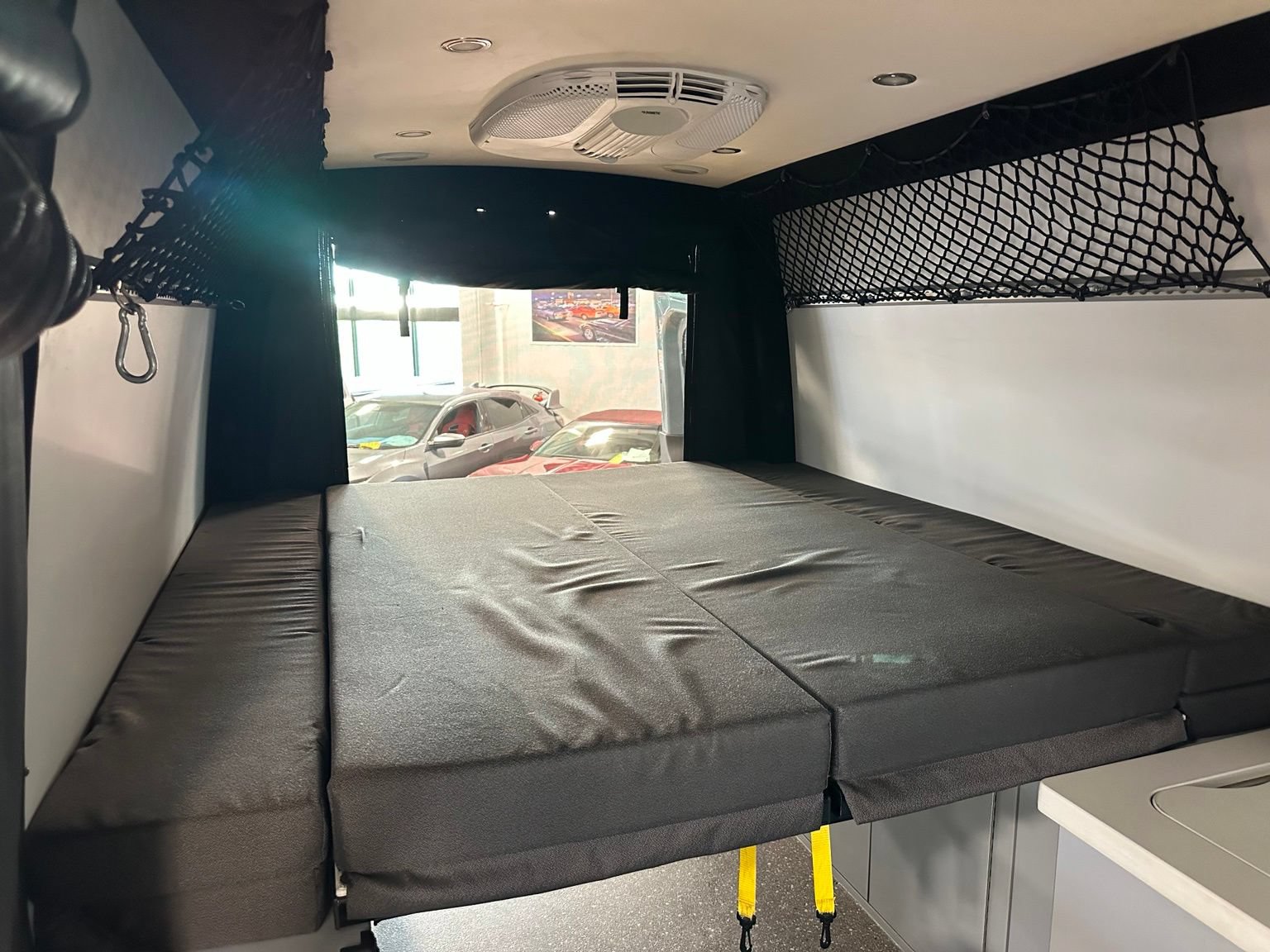 Used 2021 Mercedes-Benz Sprinter 2500 image 40