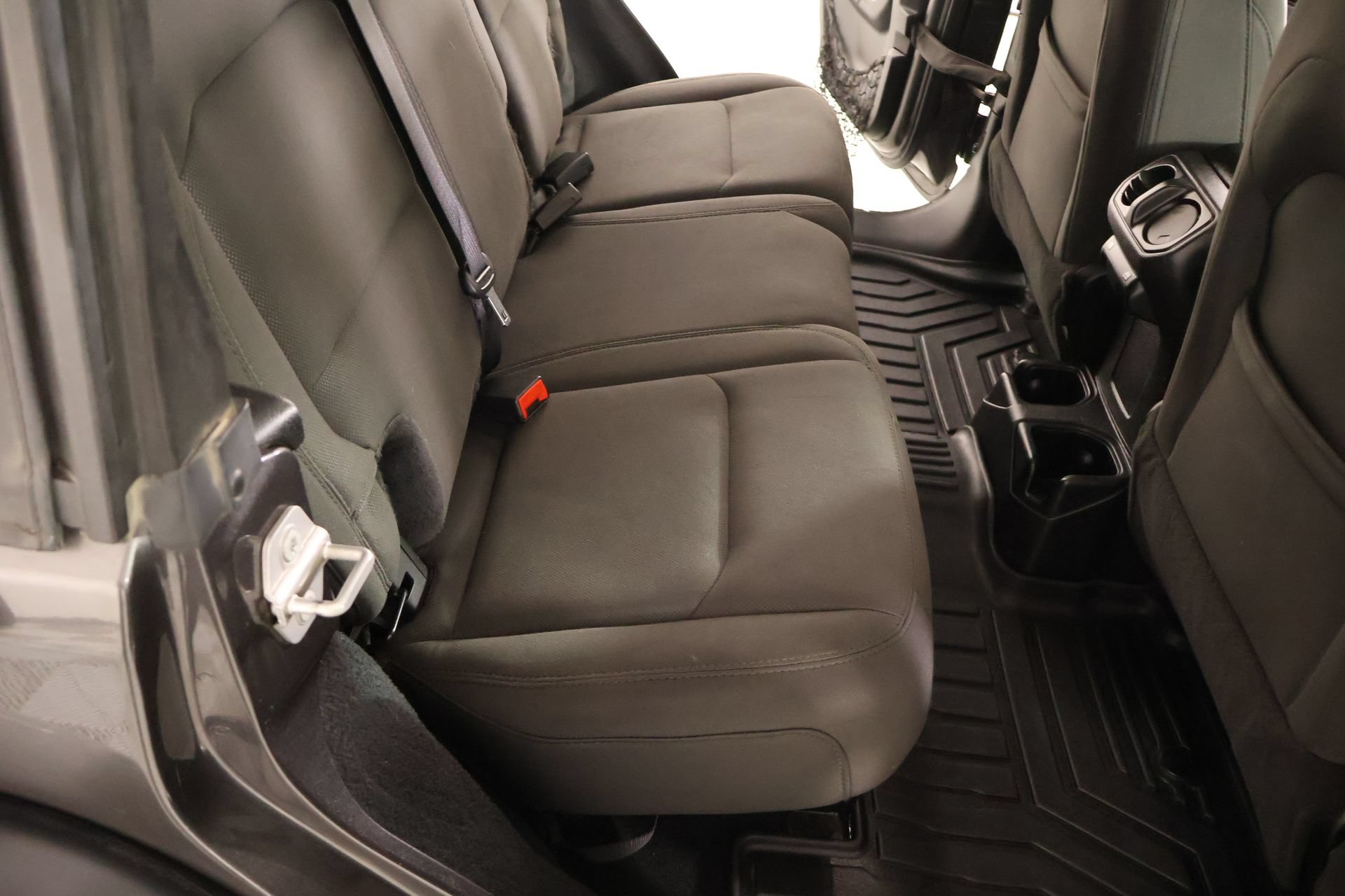 Used 2019 Jeep Wrangler Unlimited Sport S AWD/4WD image 13