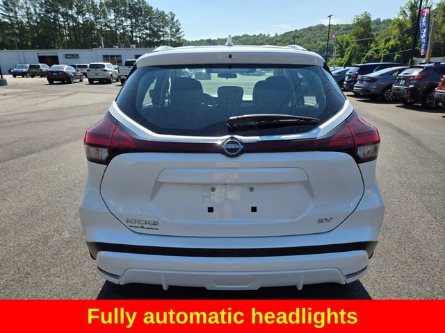Used 2024 Nissan Kicks SV FWD image 8