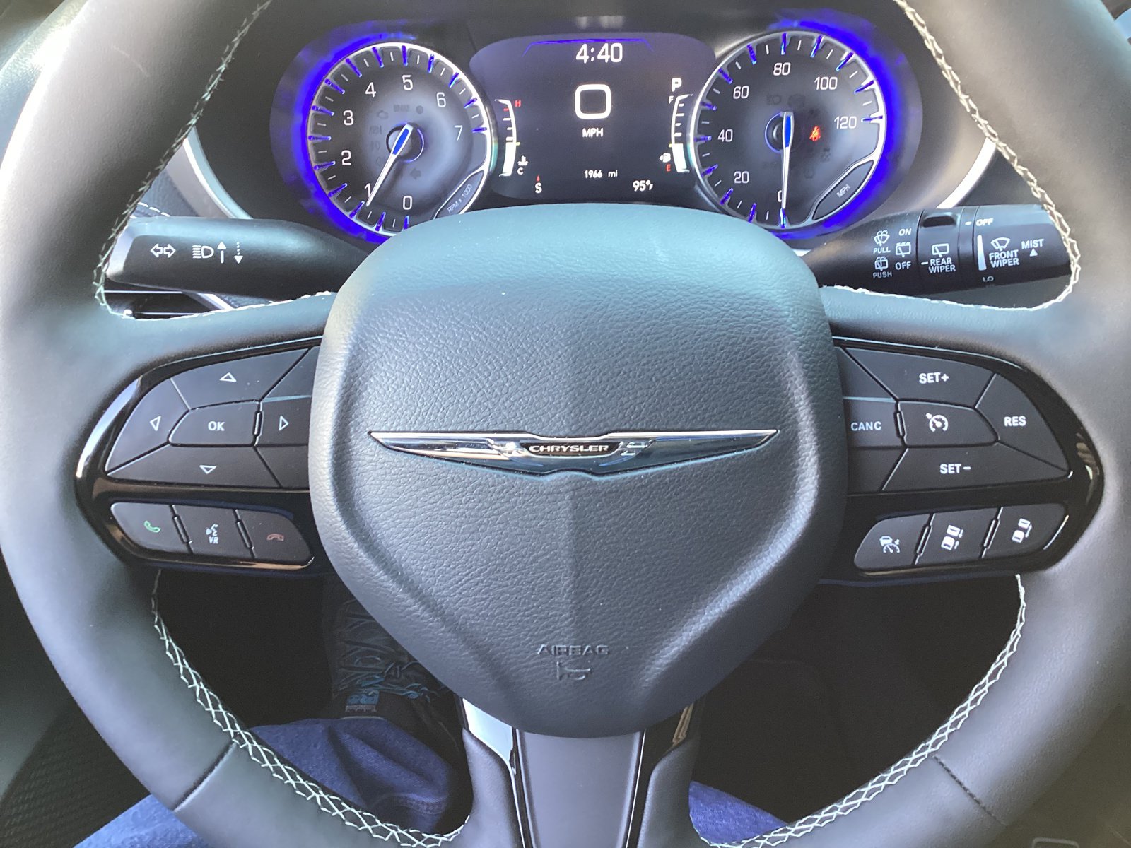 Used 2026 Chrysler Pacifica Select w/ S Appearance Package FWD image 19
