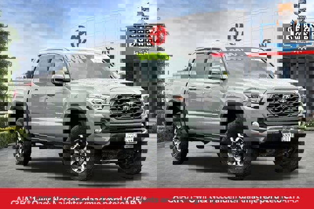 Certified 2023 Toyota Tacoma TRD Off-Road image 2