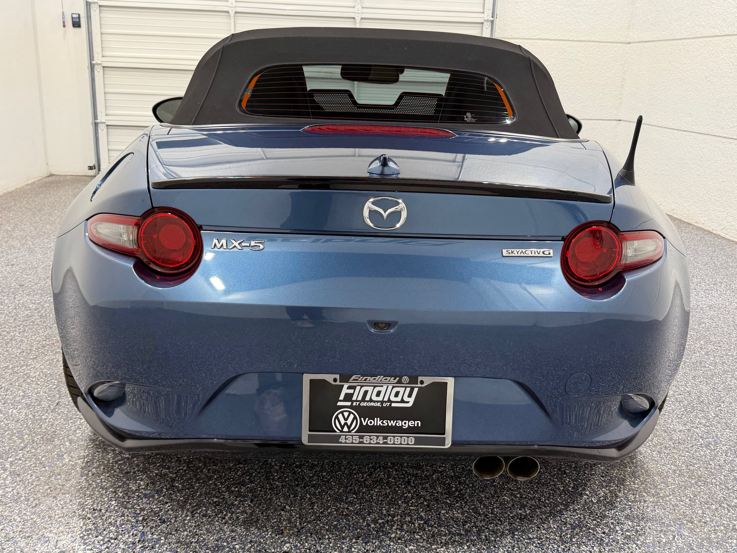 Used 2020 MAZDA MX-5 Miata Grand Touring w/ Appearance Package RWD image 5