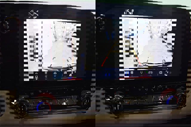 Used 2024 GMC Canyon AT4X image 29