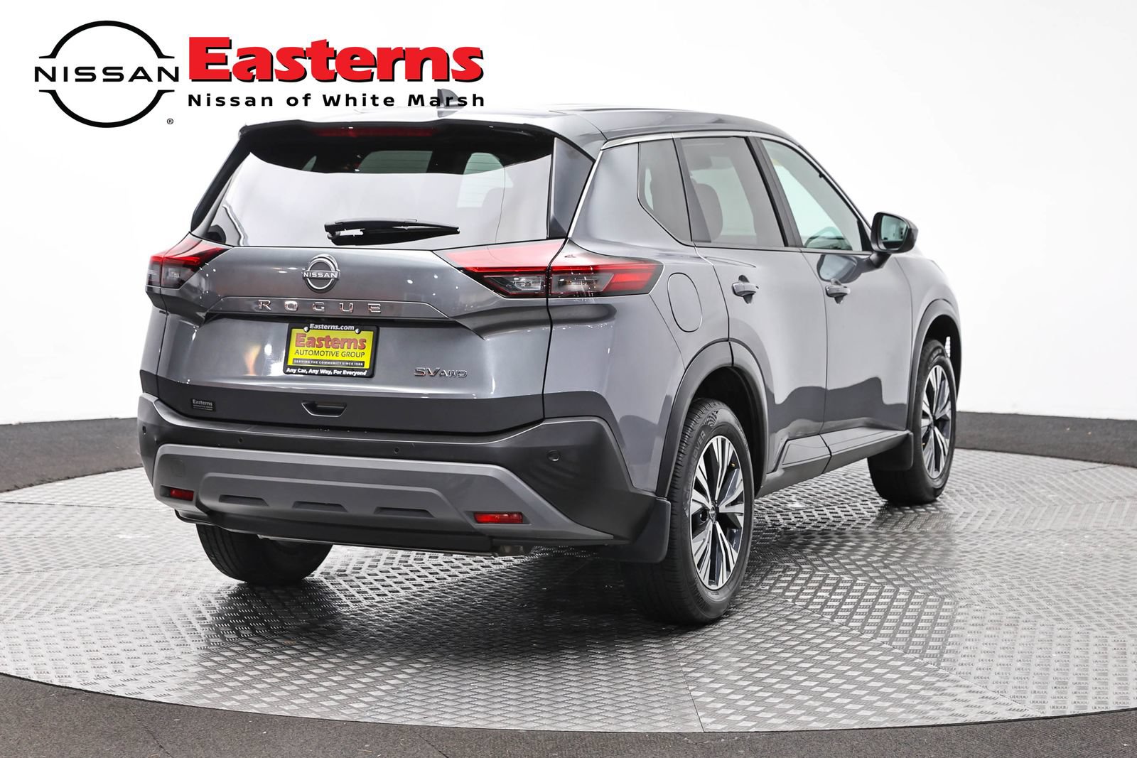 Used 2023 Nissan Rogue SV AWD/4WD image 5