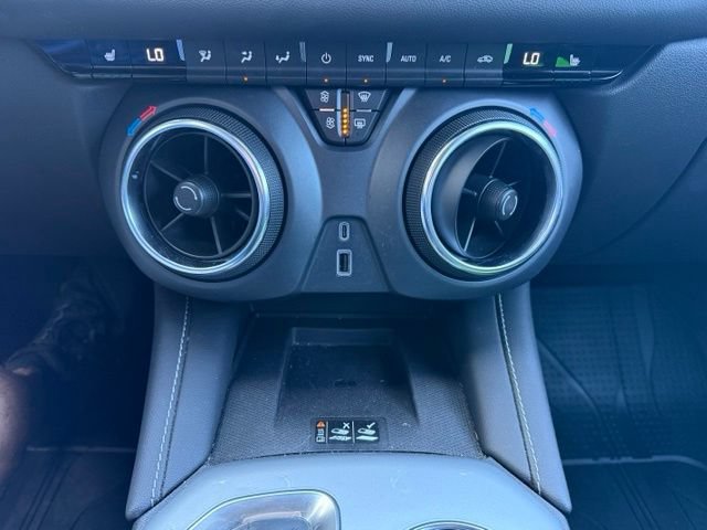 Certified 2024 Chevrolet Blazer LT w/ Convenience Package FWD image 28