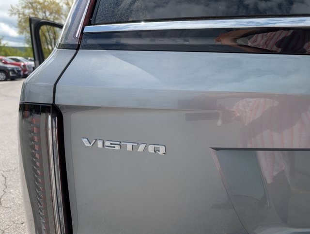 New 2026 Cadillac Vistiq Luxury w/ LPO, Floor Liner Package image 24