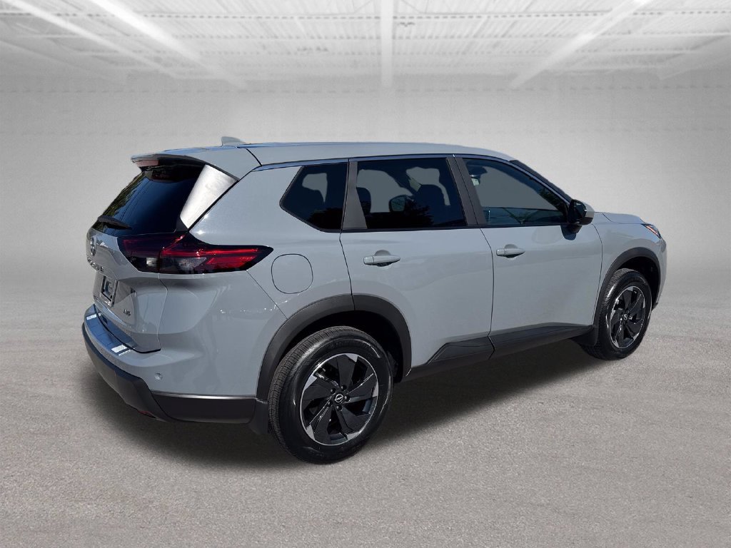 Certified 2026 Nissan Rogue SV AWD/4WD image 5