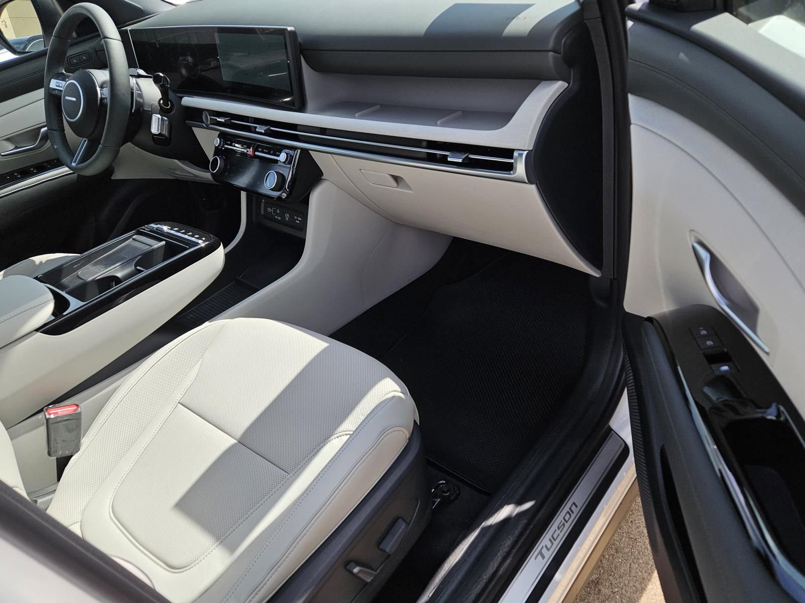 New 2026 Hyundai Tucson Limited image 7