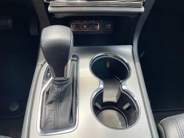 Used 2020 Jeep Grand Cherokee Altitude AWD/4WD image 9