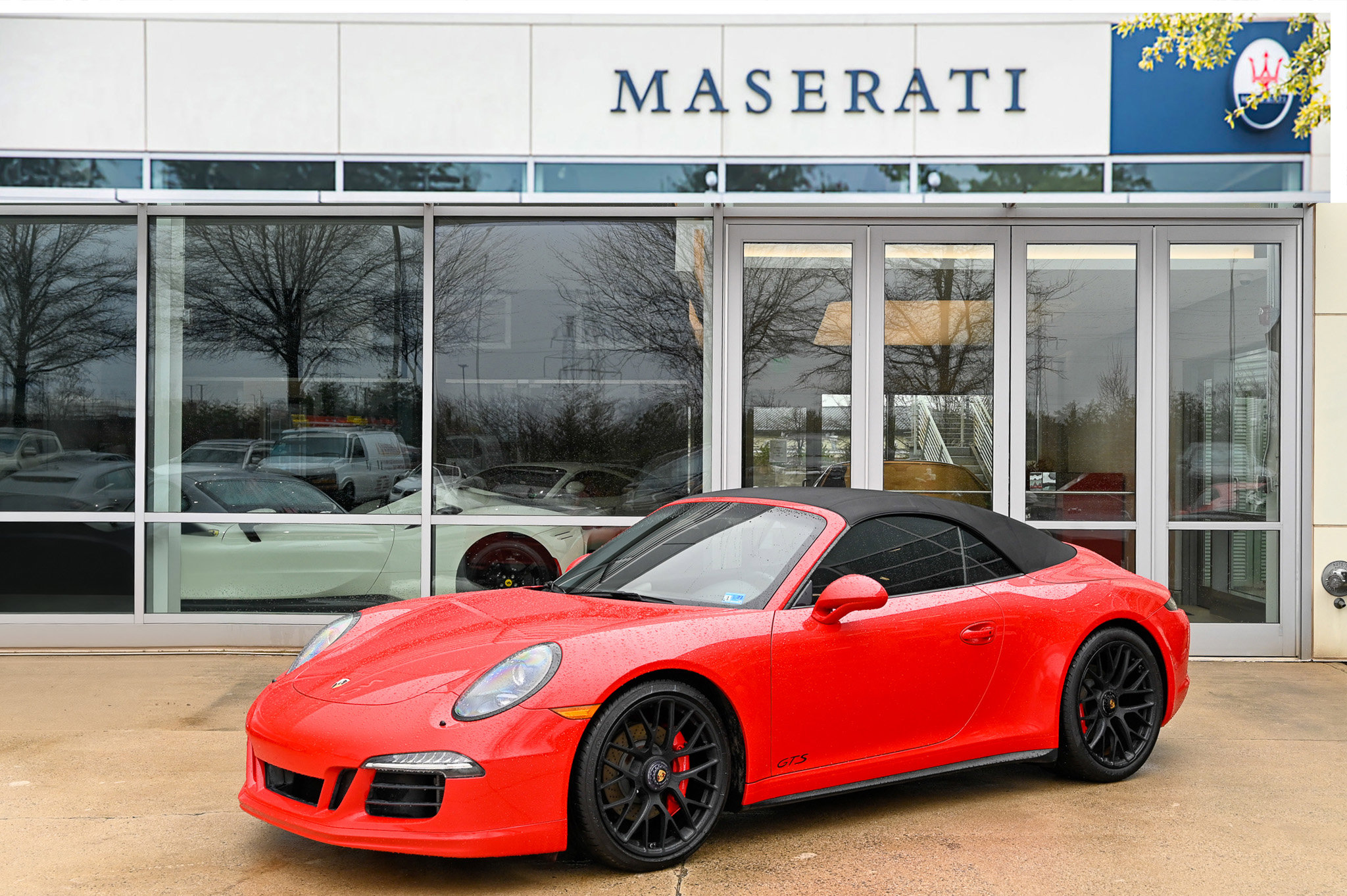 Used 2016 Porsche 911 Carrera GTS RWD image 1