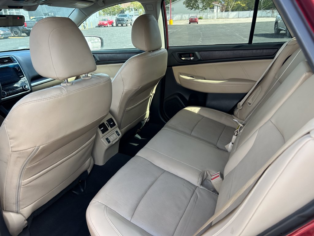 Used 2019 Subaru Outback 2.5i Limited AWD/4WD image 31