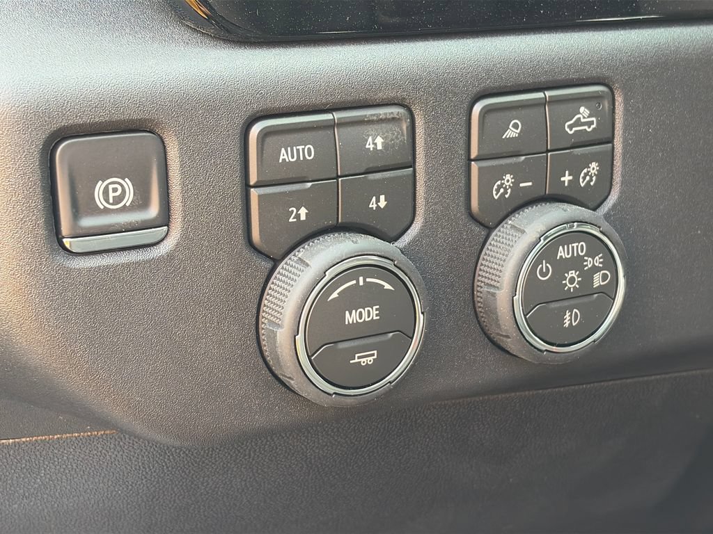 New 2026 Chevrolet Silverado 1500 RST AWD/4WD image 17