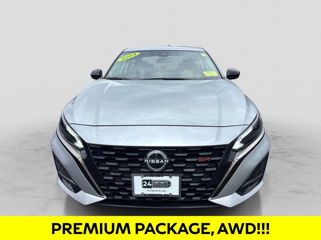 Used 2024 Nissan Altima 2.5 SR w/ SR Premium Package image 7