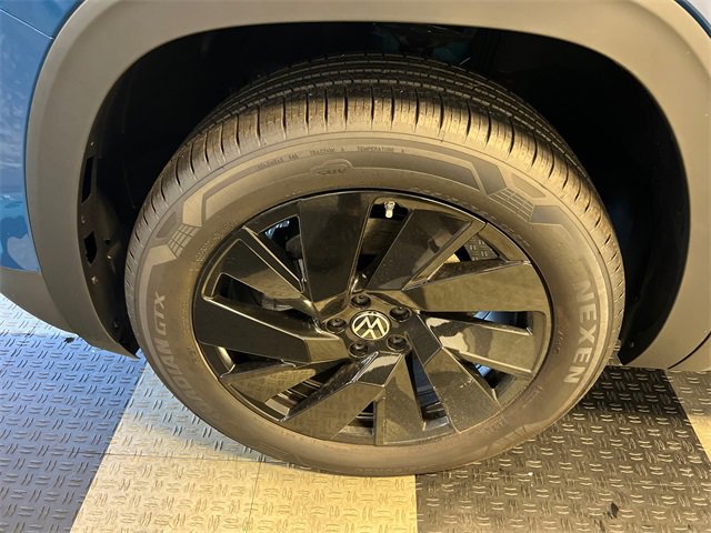 New 2026 Volkswagen Atlas SE image 9