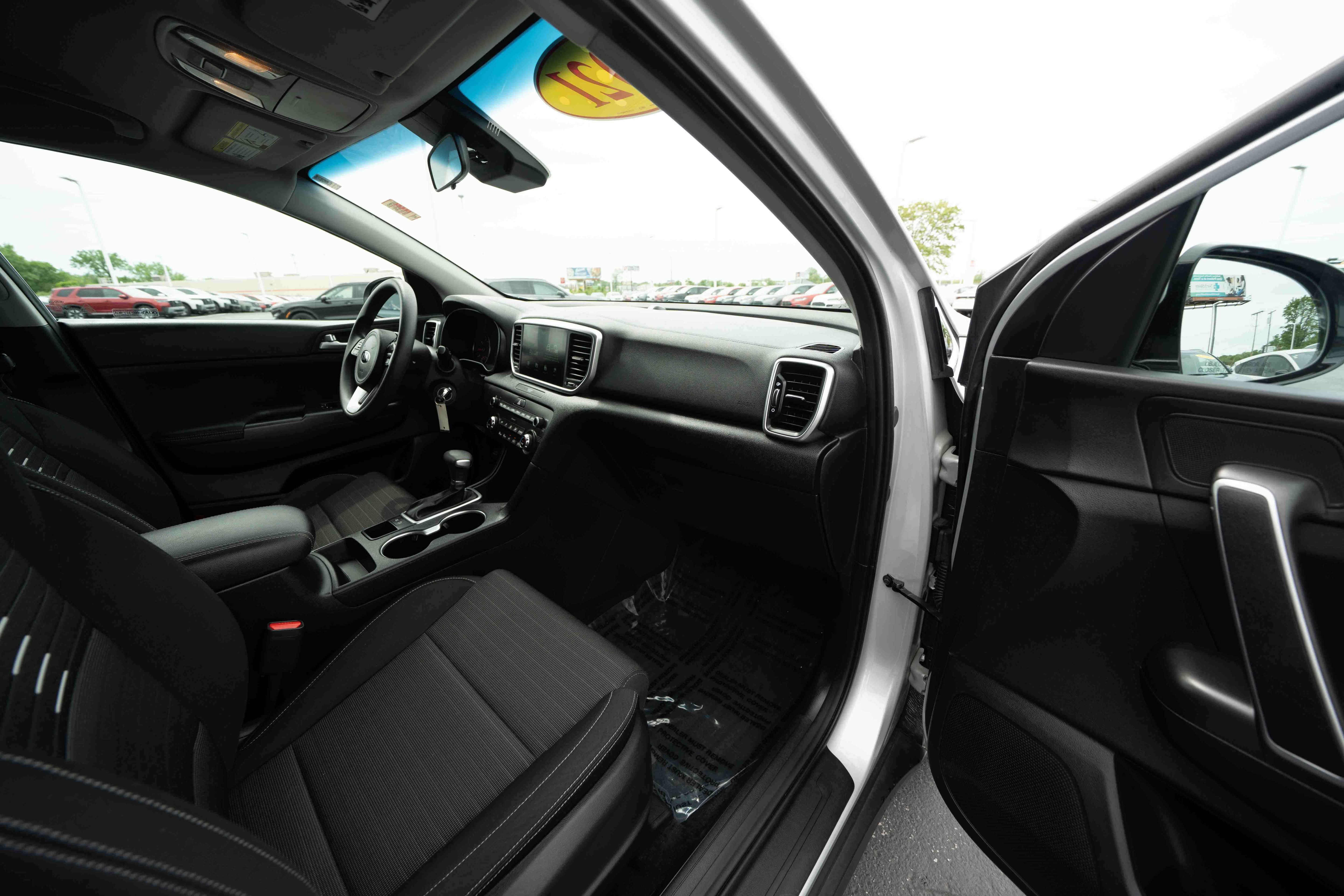 Used 2021 Kia Sportage LX w/ LX Fwd Popular Package image 26