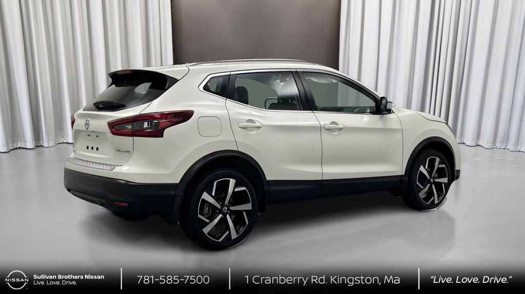 Certified 2022 Nissan Rogue Sport SL image 5