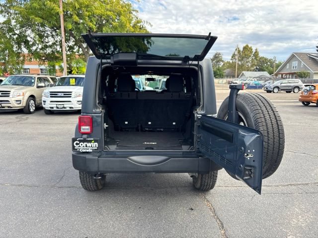 Used 2017 Jeep Wrangler Unlimited Sport w/ Quick Order Package 24S AWD/4WD image 26