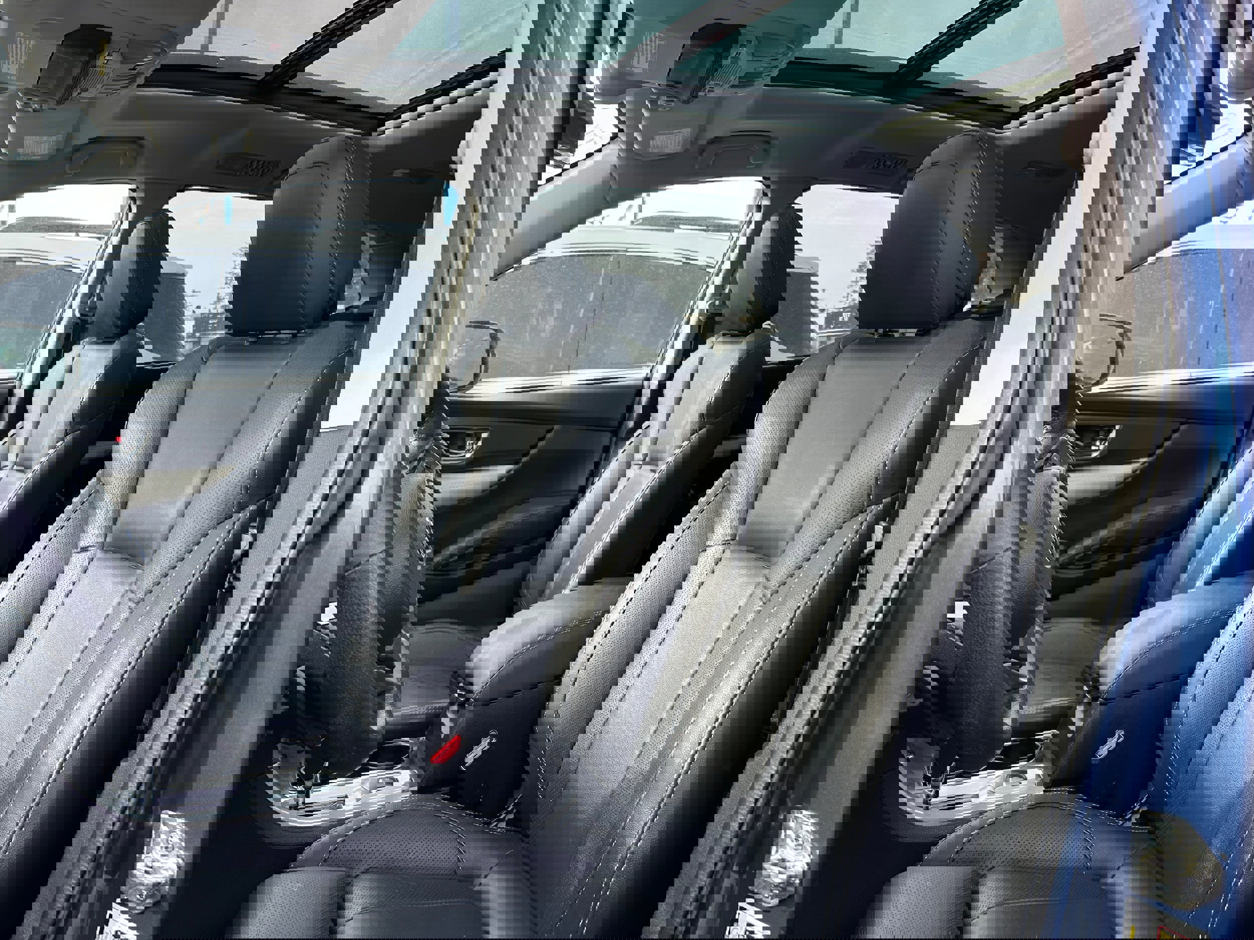 Used 2021 Subaru Ascent Limited w/ Technology Package image 9