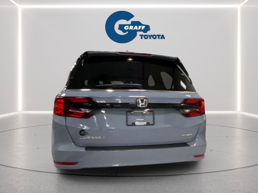 Used 2024 Honda Odyssey Sport image 4