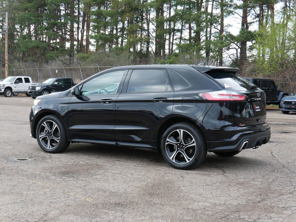 Certified 2023 Ford Edge ST image 4