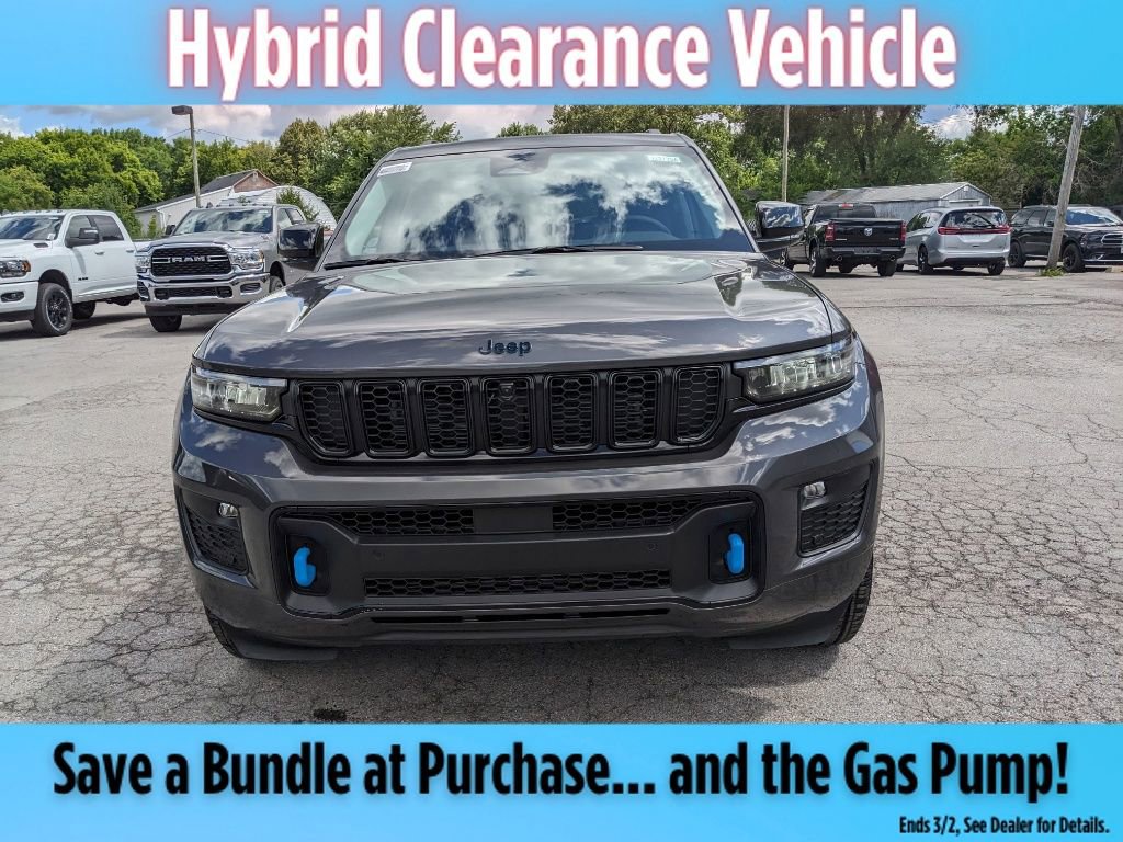 New 2023 Jeep Grand Cherokee 30th Anniversary image 5