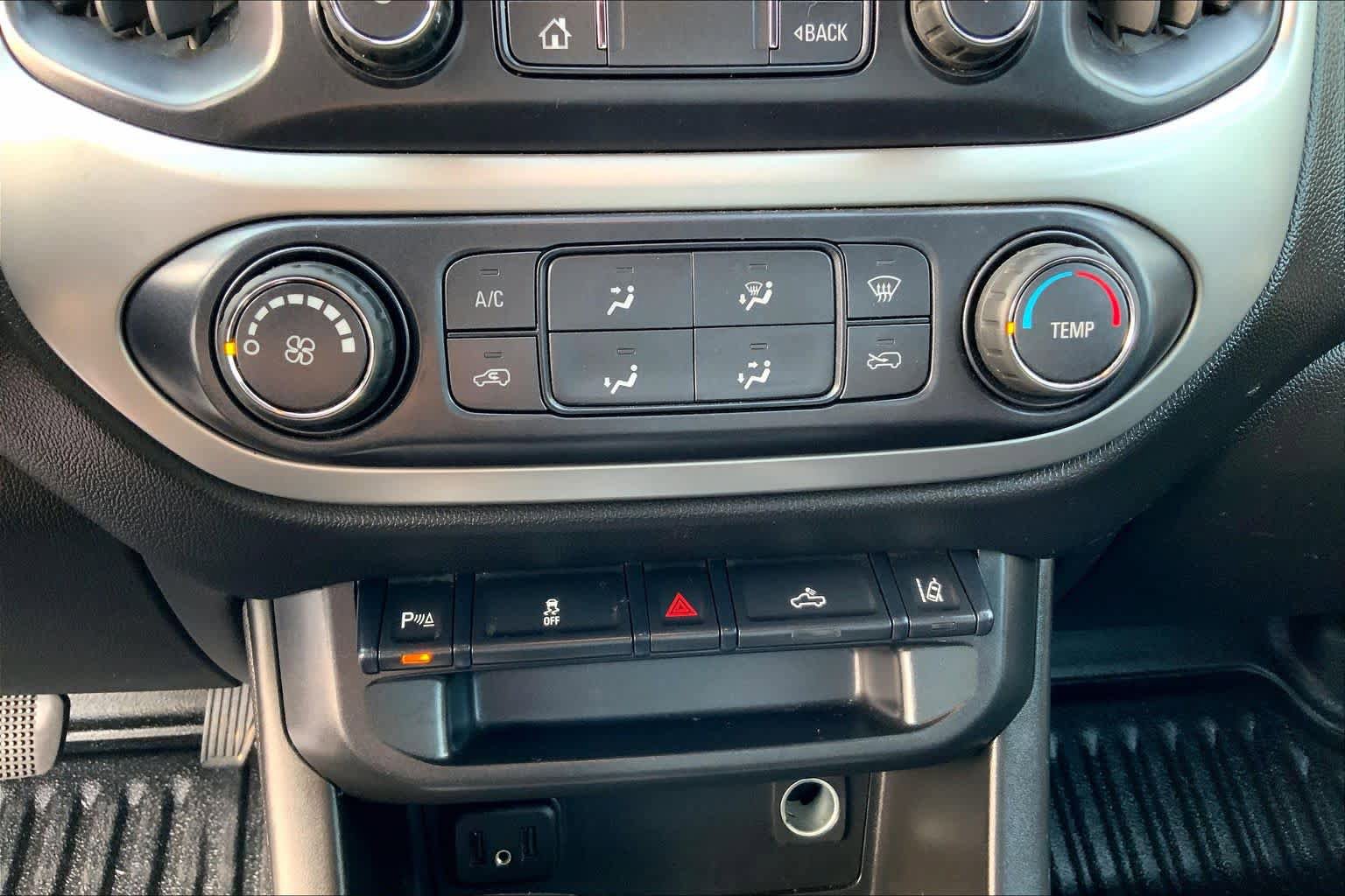Used 2021 Chevrolet Colorado LT w/ Fleet Safety Package RWD image 25