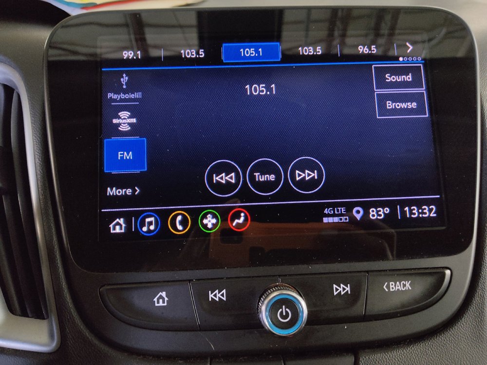 Used 2022 Chevrolet Malibu LT FWD image 25