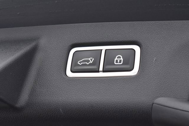 Used 2021 Kia Sorento EX image 16