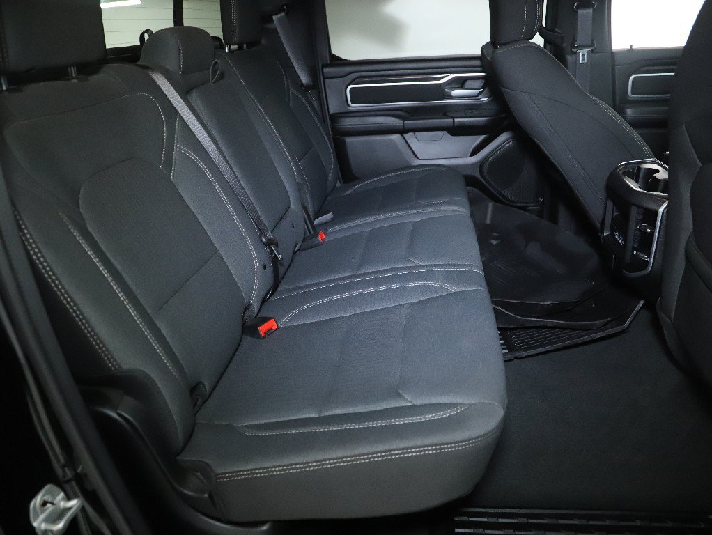 Used 2023 RAM 1500 Big Horn AWD/4WD image 32
