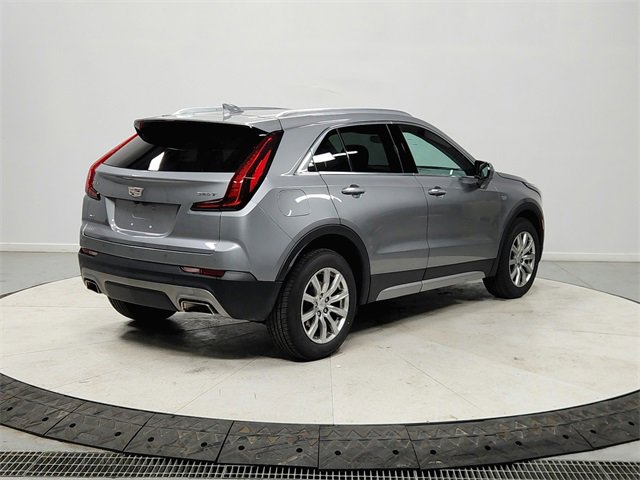 Used 2023 Cadillac XT4 Premium Luxury image 7